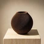 Spira Vase in Braun