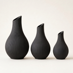 Yazu Vase Größenvergleich 15, 20 und 25 cm in Schwarz